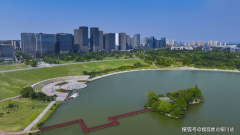 <strong>集“金融集聚区</strong>